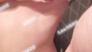 2056 가슴은 이쁜데 보지는 펄럭 보지네 풀버전은 텔레그램 UB892 온리팬스 트위터 한국 최신 국산 성인방 야동방 빨간방 Korea