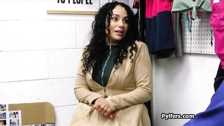 Curly curvy Latina housewife performs sloppy oral