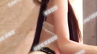 2069 슬랜더 몸매 개쩌는년 개꼴림 풀버전은 텔레그램 UB892 온리팬스 트위터 한국 최신 국산 성인방 야동방 빨간방 Korea