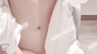 2093 핑두 핑보에 몸매 개쩌는 년 쭝궈주의 풀버전은 텔레그램 UB892 온리팬스 트위터 한국 최신 국산 성인방 야동방 빨간방 Korea