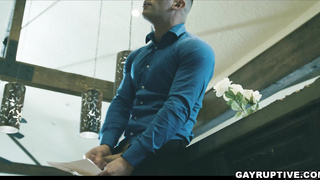 Horny Trevor fucked by Brock black huge cock