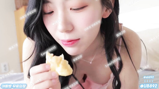 2167 이래서 생긴거 보고 믿으면 안됨 존나 청순하게 생김