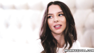 Stepmom and stepdaughters steamy scenes