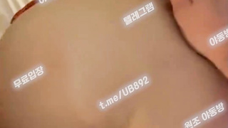 2201 박아달라고 보지를 활짝 벌리는년 풀버전은 텔레그램 UB892 온리팬스 트위터 한국 최신 국산 성인방 야동방 빨간방 Korea