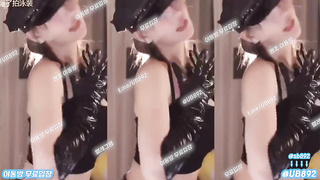 2233 쭝궈인가 존나 야하게 생김 몸매 씹상타치 풀버전은 텔레그램 UB892 온리팬스 트위터 한국 최신 국산 성인방 야동방 빨간방 Korea