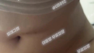 2265 온리팬스 숏컷 몸매 괜찮네 풀버전은 텔레그램 UB892 온리팬스 트위터 한국 최신 국산 성인방 야동방 빨간방 Korea