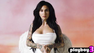 Big tits Joanna Angel on wings of lust