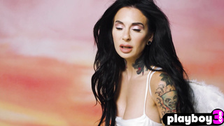 Big tits Joanna Angel on wings of lust