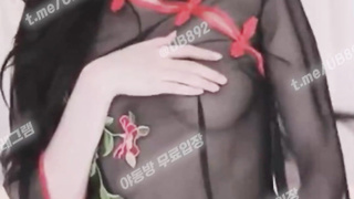 2307 KBJ 벗방 여캠 망사 이쁘장하게 생겼네