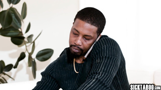 Husband spent day off in MILFs pussy