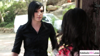 Petite brunette facesitting lesbian babe