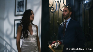 Guy fucks tanned busty brunette babe thief