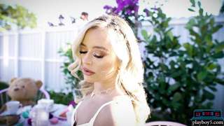 Big round ass blonde MILF with Playboy