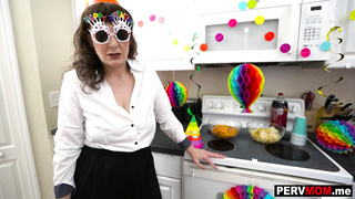 Stepmom and stepaunt birthday blowjob