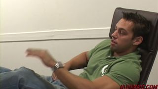 Housewife heads for spunk-pump on audition coach in front of hubby