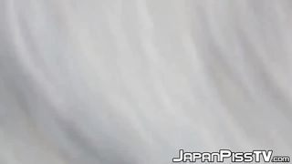 Insane Asian hidden cam films honies pissing around town