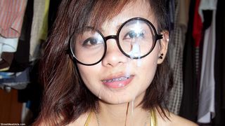 Sultry Pretty Pattaya Muff