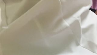 操的淫叫不止高喊：爽飞了,操我,大鸡巴操死我吧,我要