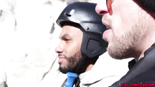 Max spray him down with his own hot load