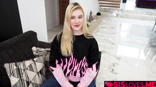 Allen fingers Indie's tight teen pussy