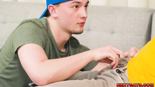 Masyn Thorne cant resist his stepdads date Cliff Jensen