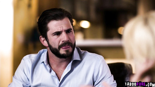 Lola got fucked from the guy at the dating app