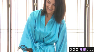 Cute masseuse sucking big hard cock