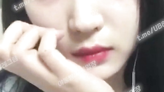 2757 KBJ 벗방 신입 비제이 시청자들 도발에 넘어가 가슴노출 이럴 생각 없었는데 ㅋㅋ 풀버전은 텔레그램 UB892 Korea 한국 최신 국산 성인방 야동방 빨간방 온리팬스 트위터