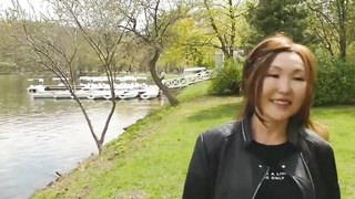 asian mature mom seduce girl on kitchen