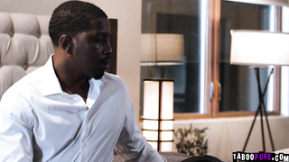 Coco Lovecock makes Isiah fall for her game