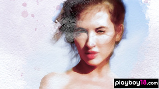 Sexy muse reveals her tits in the desert