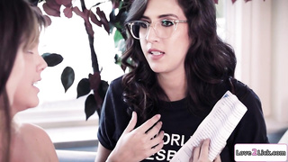 Porn actress convinces director to fuck