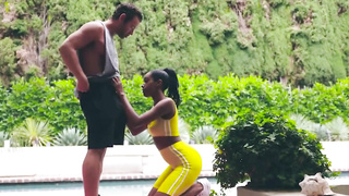 toned babe gets her pussy stretched by bwc