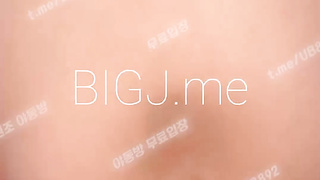 2863 [신작] 격투기선수 여행다니며 따먹기 Travelvids 온리팬스 2 - 슬림녀 질내 사정 텔레 UB892