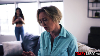 Big tits MILF dived in Asian teens pussy