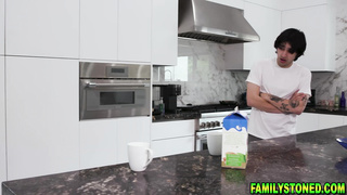 Stepbro accidentally fucking his own stepsis