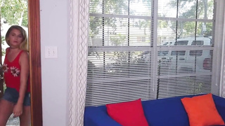 18 year old teen taylor blake masturbates