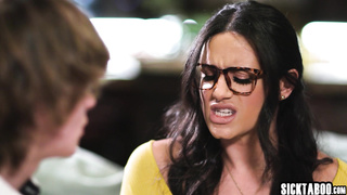 Big tits stepmom came to suck a dick