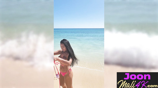 Hot masturbation after outdoor posing