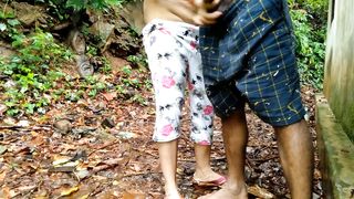 Junior COUGAR Woods Outdoor Fuck-Fest with Daddy