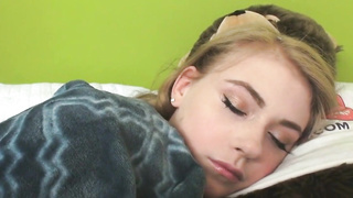 innocent teen hannah hays