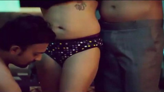 Indian threesome sex in webseries