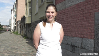 Alice a BBW gets her big ass fucked