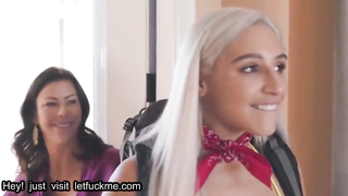 blowjob milf alexis fawx share husband with thicc latina