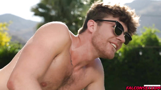 Jordan Starr and Carter Collins fuck outdoor