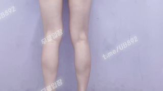 3198 [OnlyFans] 정신나간 야노녀 김웅냐 스튜디오에서 올나체로 촬영 온리팬스 텔레 UB892