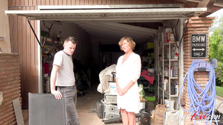 Molly sucks big dick from Sam Bourne