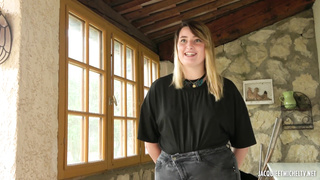 Davina future accountant but also porn actress