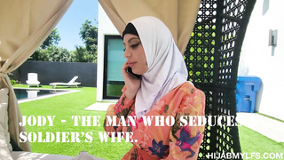 Hijab hotwife cheating with the handyman
