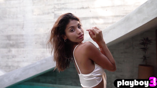 All natural Latina exposed stunning body